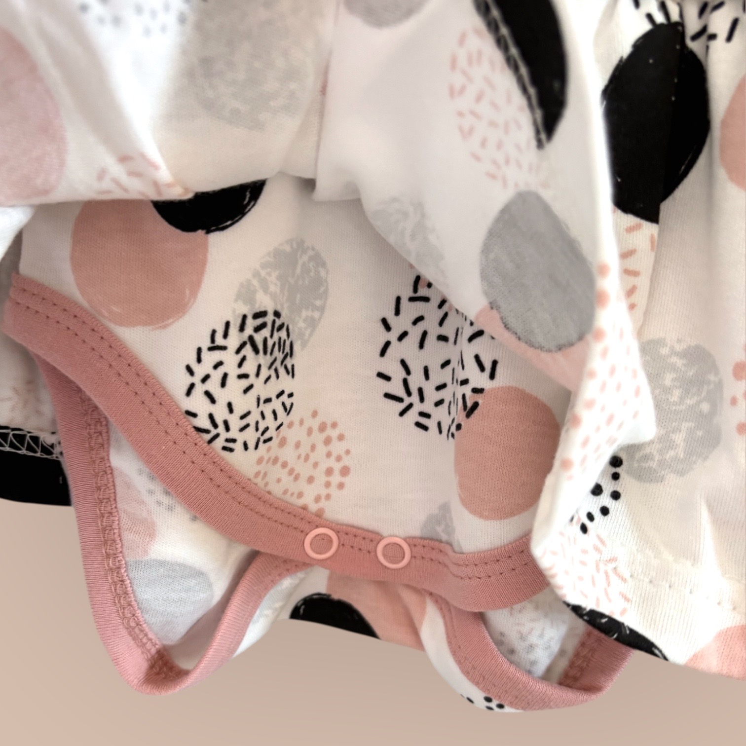 Söt babyklänning med body – Ekologisk bomull. - klänningsbody | Lukke barnkläder